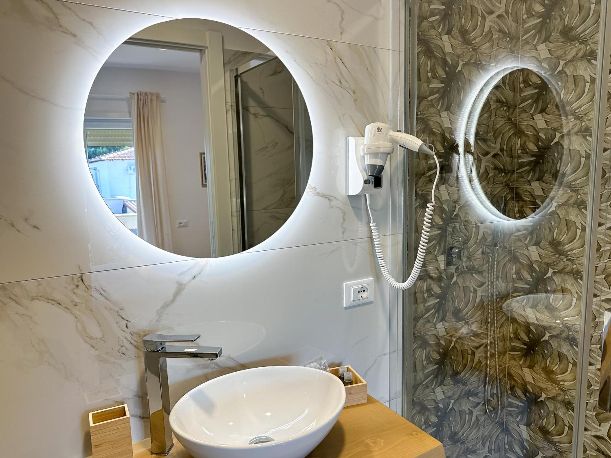 Isola 163 Guest House Fiumicino Zewnętrze zdjęcie